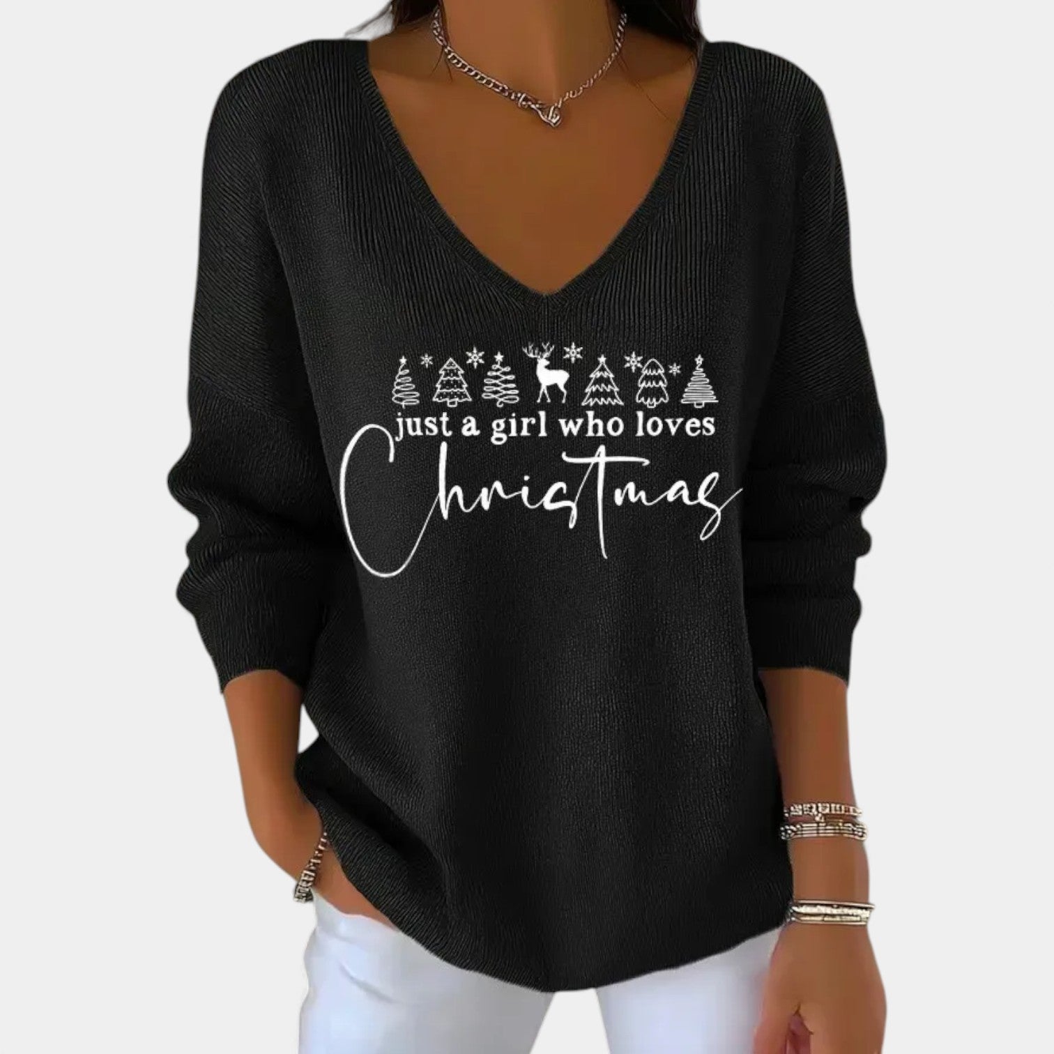 Tjaša – Mehak božični pulover z visokim ovratnikom