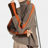 Teja – Elegantni pulover z vzorcem ribje kosti