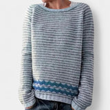 Maja – Klasičen retro pulover